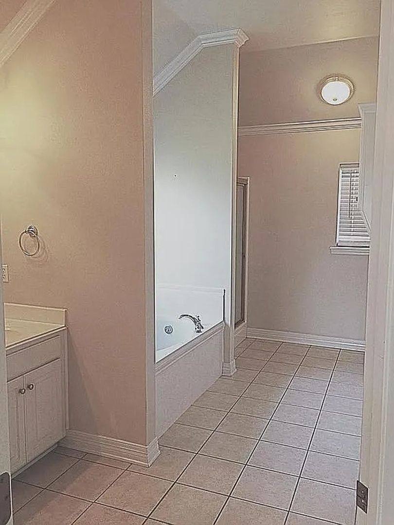 House for rent at 6011 Jason St, Bossier City, LA 71111
