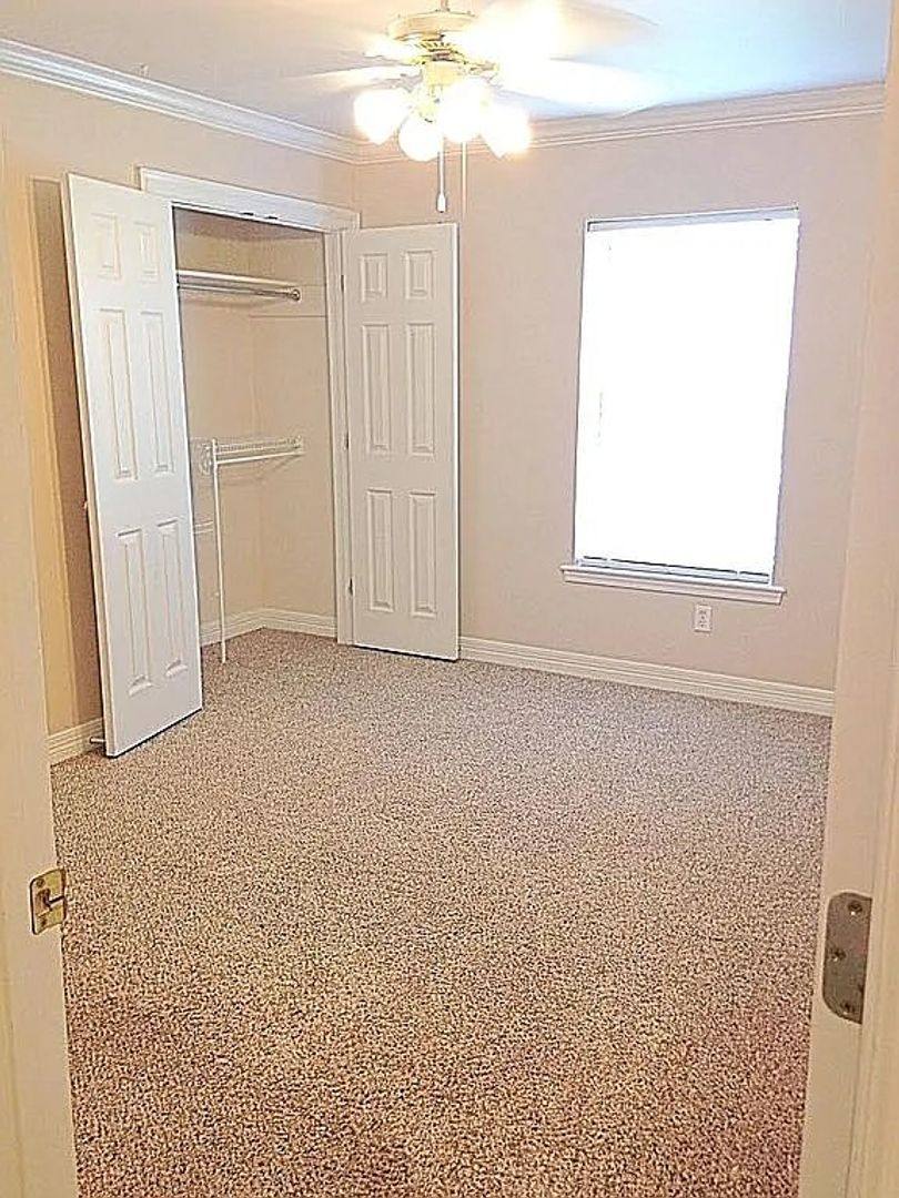 House for rent at 6011 Jason St, Bossier City, LA 71111