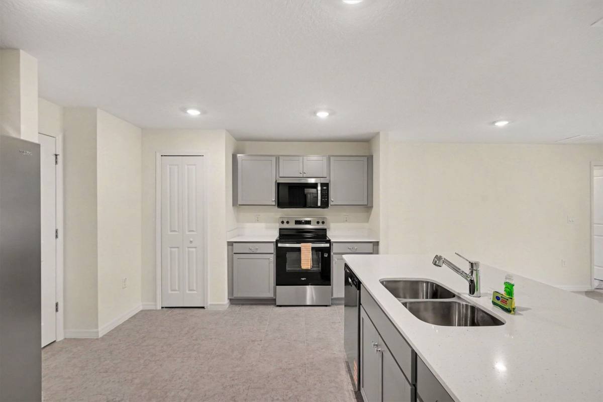House for rent at 436 Wimpole Lane SW, Palm Bay, FL 32908