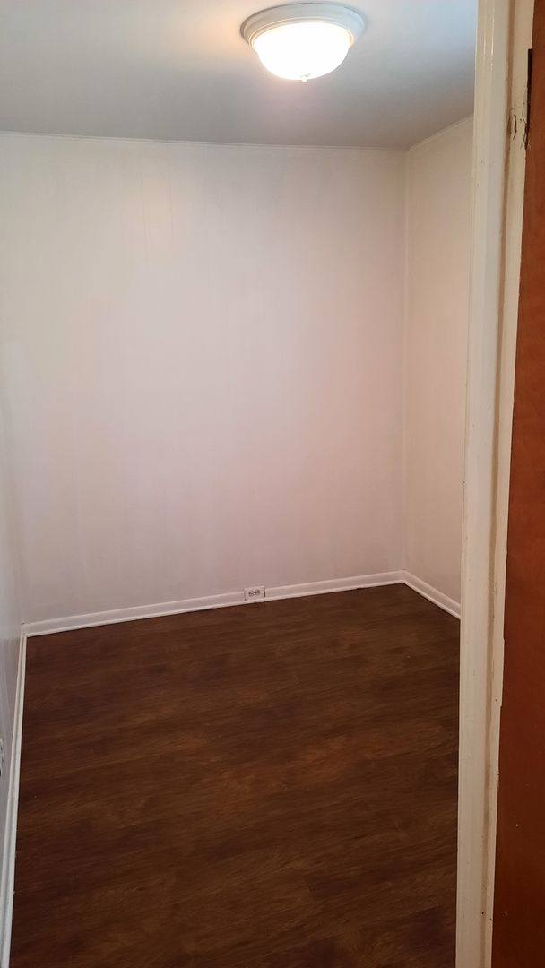 Apartment for rent at 24425 Republic, Oak Park, MI 48237