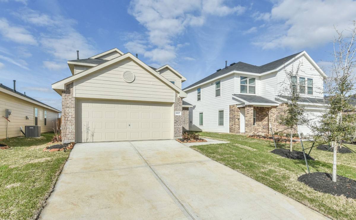 House for rent at 18927 Jasper Ridge Dr, Hockley, TX 77447