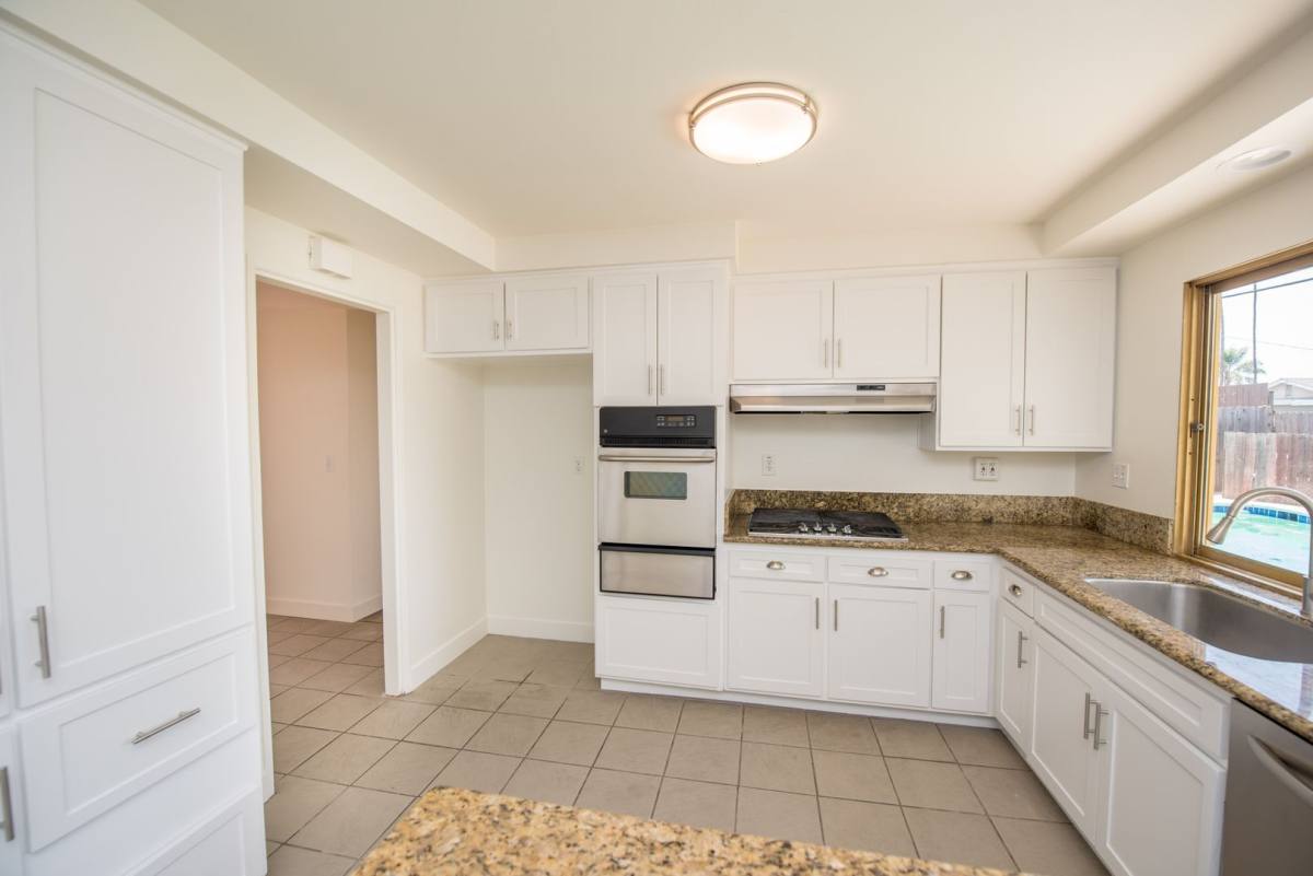 House for rent at 3069 Hayes Ave, Costa Mesa, CA 92626