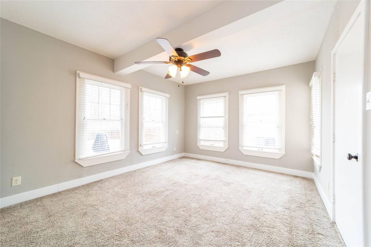 Apartment for rent at 2226 W Rosedale St S, Fort Worth, TX 76110