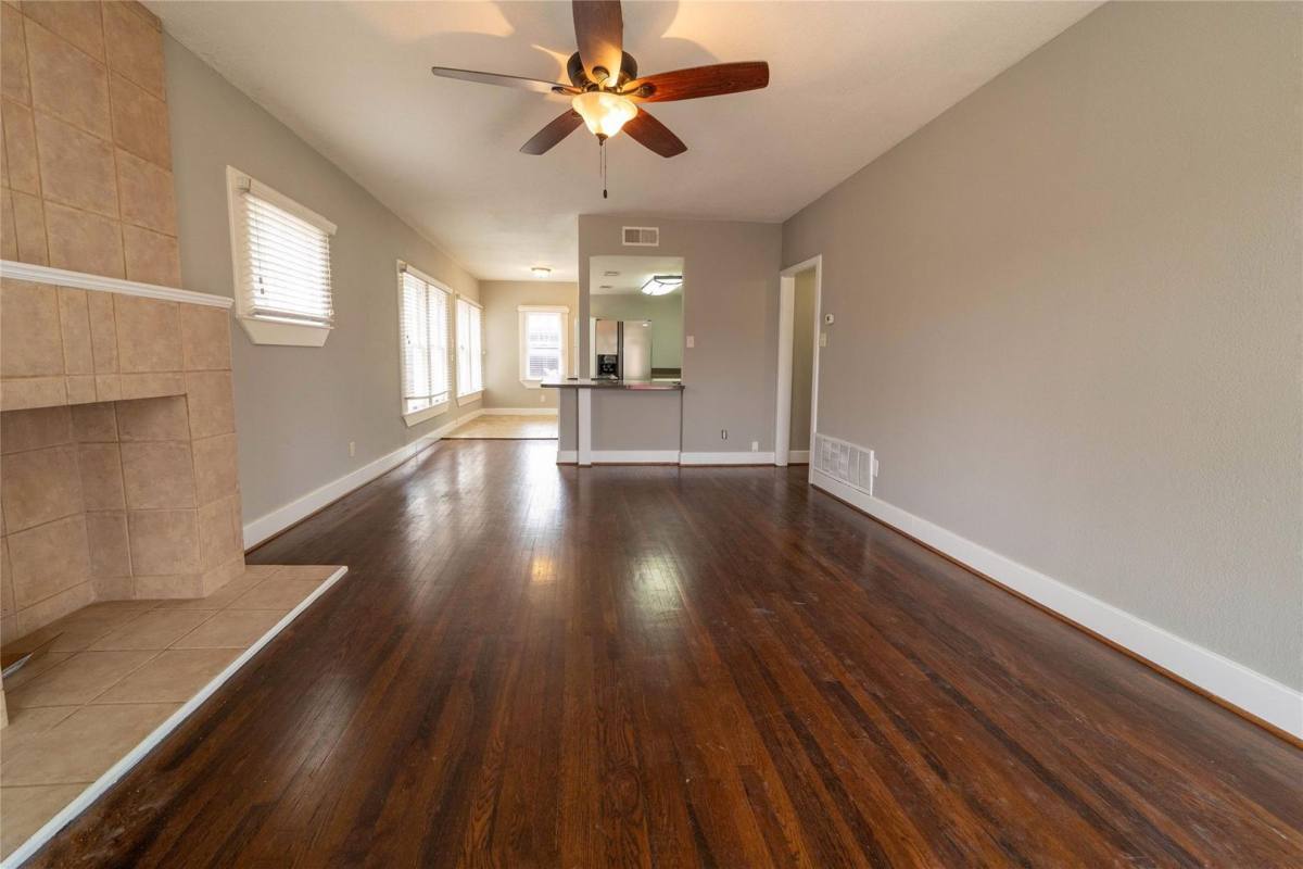Apartment for rent at 2226 W Rosedale St S, Fort Worth, TX 76110