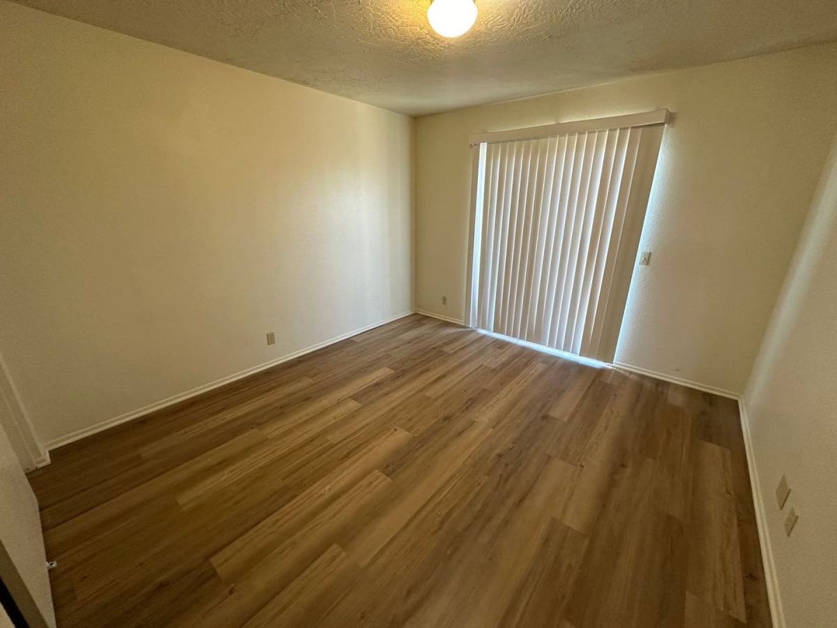 Apartment for rent at 15050 Sequoia St, Hesperia, CA 92345