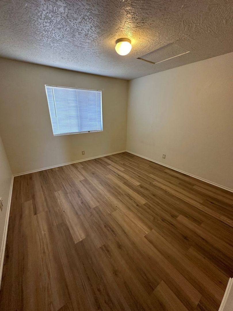 Apartment for rent at 15050 Sequoia St, Hesperia, CA 92345
