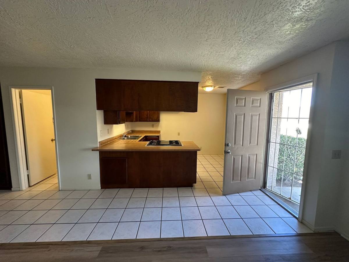 Apartment for rent at 15050 Sequoia St, Hesperia, CA 92345