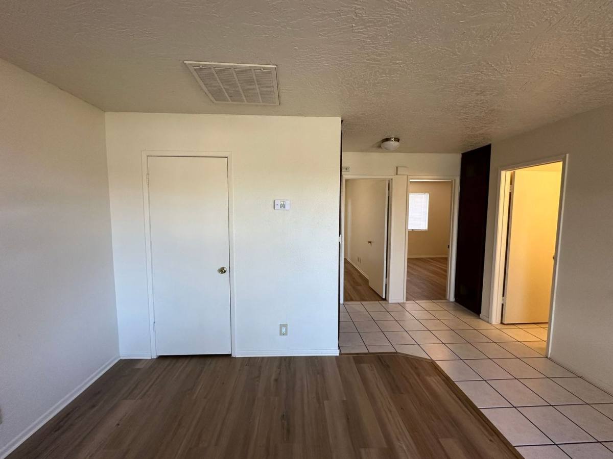 Apartment for rent at 15050 Sequoia St, Hesperia, CA 92345
