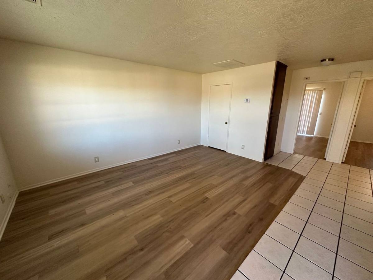 Apartment for rent at 15050 Sequoia St, Hesperia, CA 92345