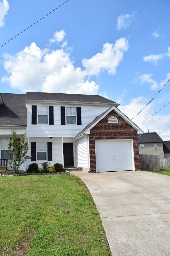 Townhouse for rent at 919 Tapoco Court, Smyrna, TN 37167