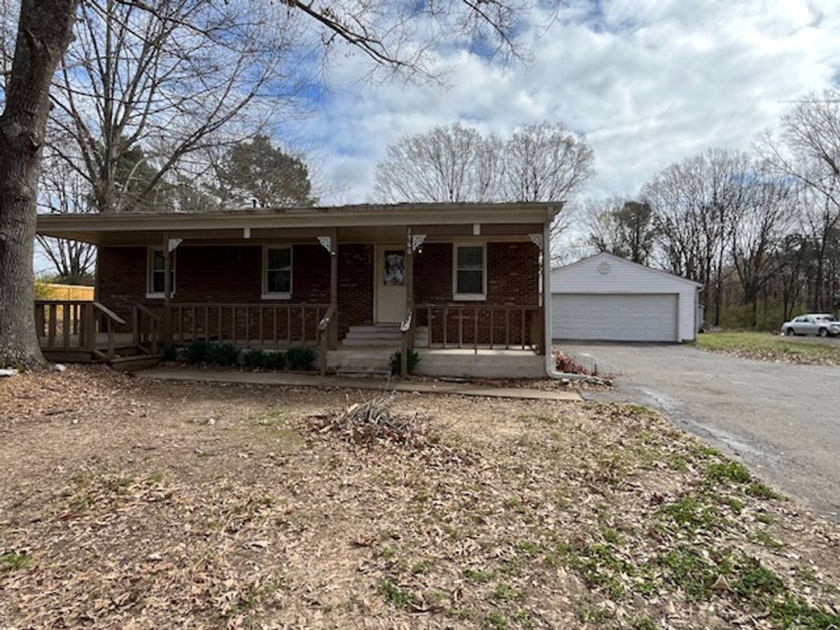 House for rent at 2960 Nolan Rd, Olive Branch, MS 38654
