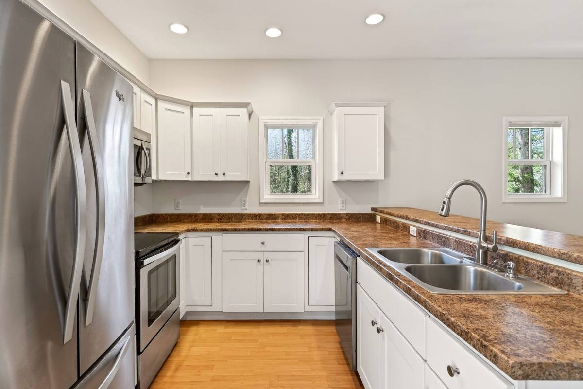 House for rent at 104 Hiawassee Ave, Black Mountain, NC 28711