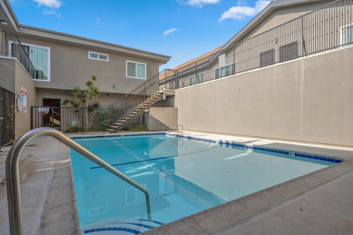 Apartment for rent at 1661 259th St, Harbor City, CA 90710