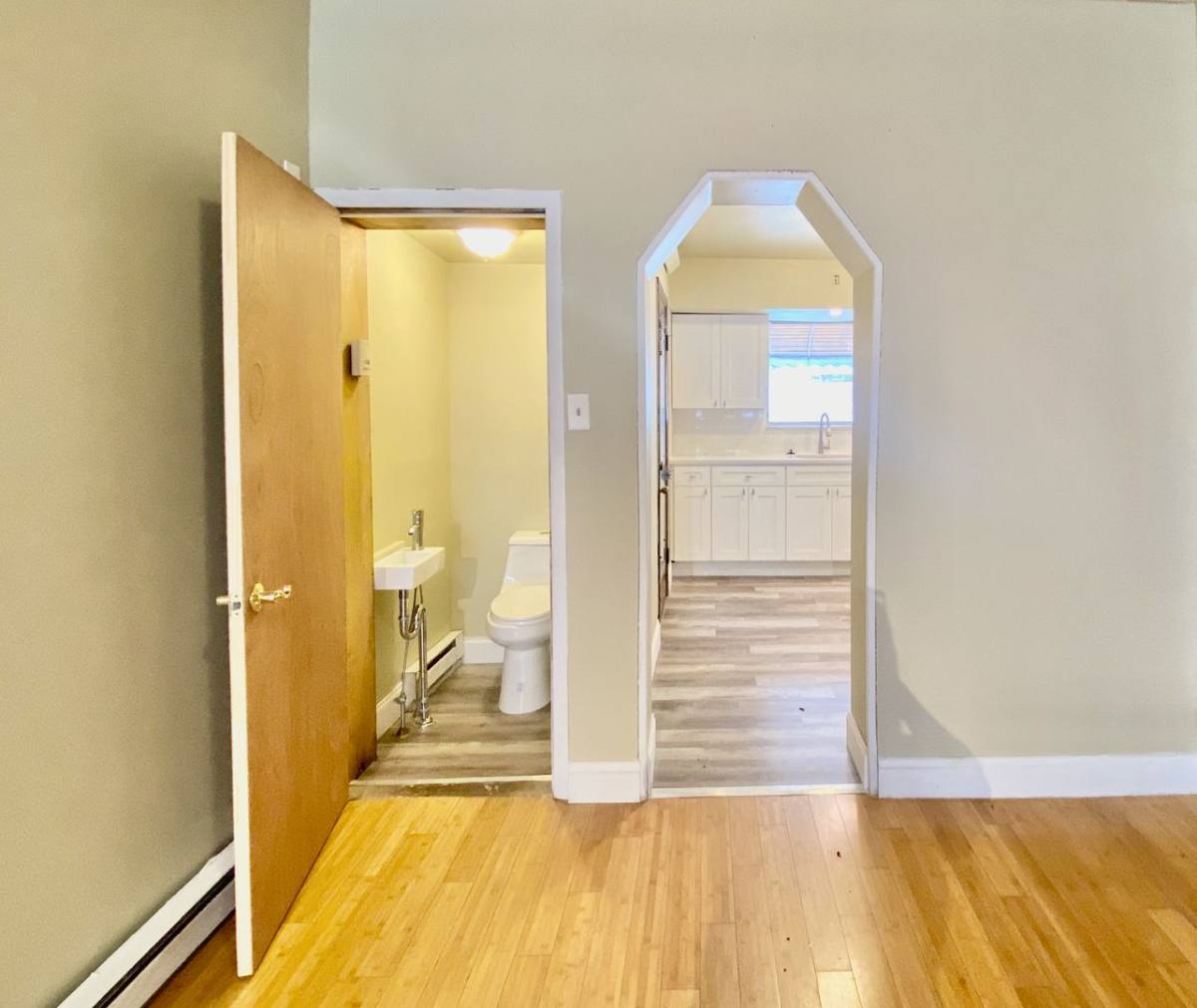 House for rent at 2436 S Mole St, Philadelphia, PA 19145