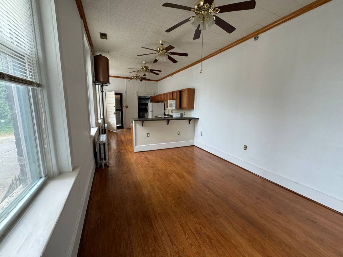 Apartment for rent at 815 Church St, Lynchburg, VA 24504