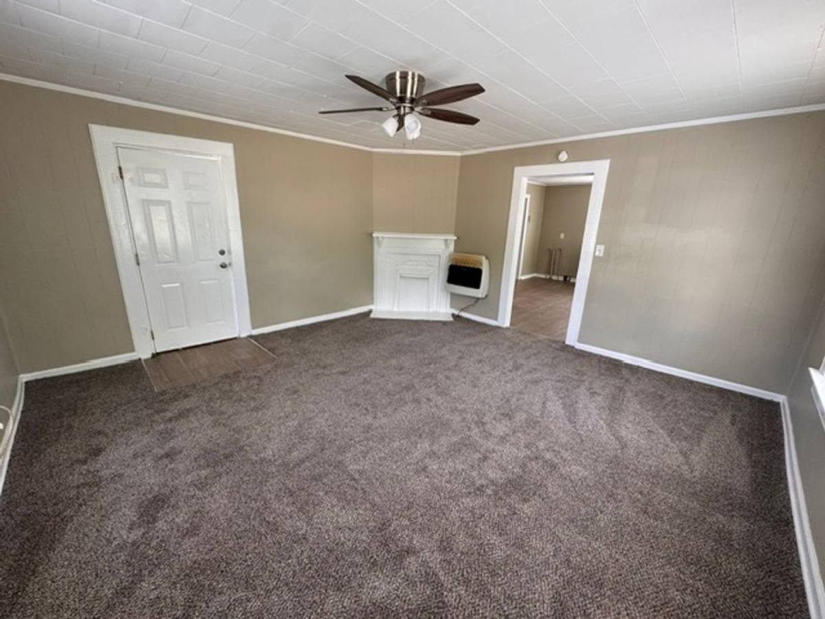 House for rent at 23 Cary St, Lagrange, GA 30240