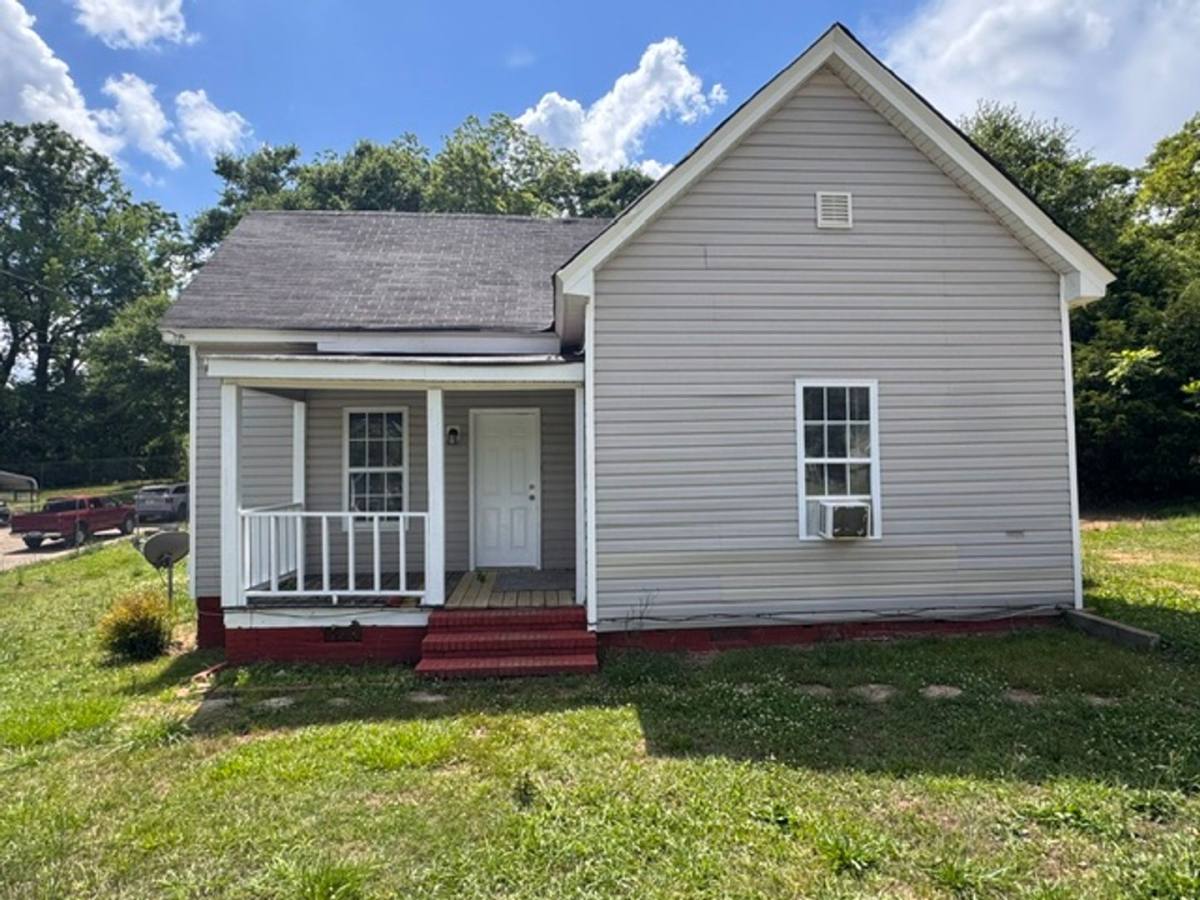 House for rent at 23 Cary St, Lagrange, GA 30240