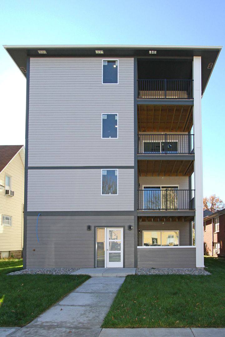 Apartment for rent at 1515 F St, Lincoln, NE 68508