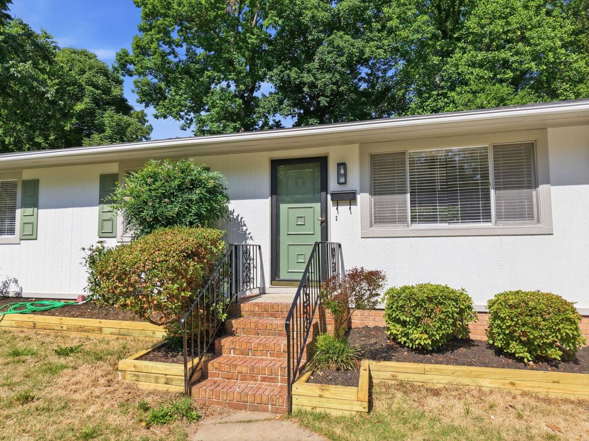 House for rent at 1129 Marlborough Rd, Raleigh, NC 27610