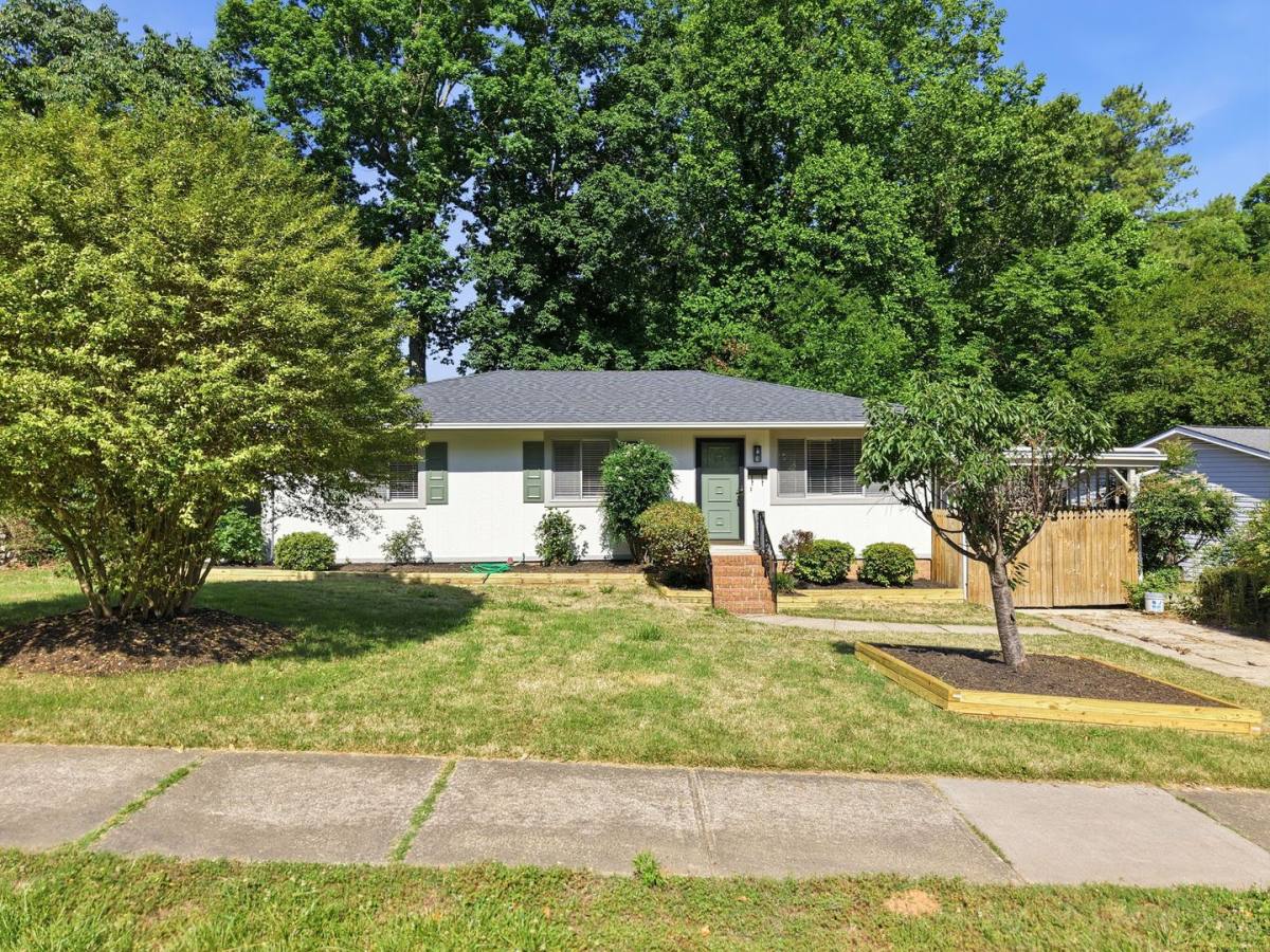 House for rent at 1129 Marlborough Rd, Raleigh, NC 27610