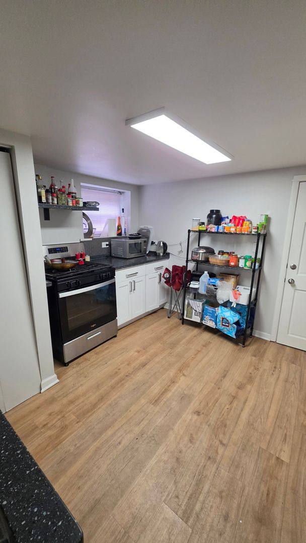 Apartment for rent at 2700 N Albany 3106 W Schubert, Chicago, IL 60647