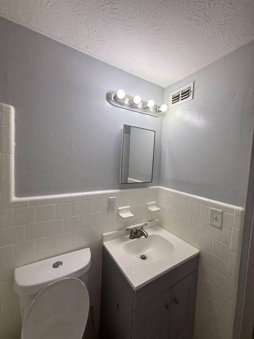 Apartment for rent at 1651 1653 Union St, Jacksonville, FL 32209