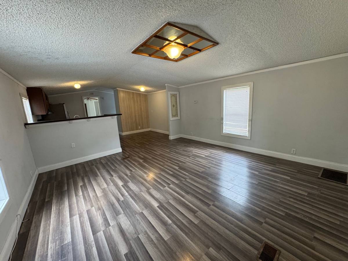 Apartment for rent at 154 NW Alpata Court, Lake City, FL 32055