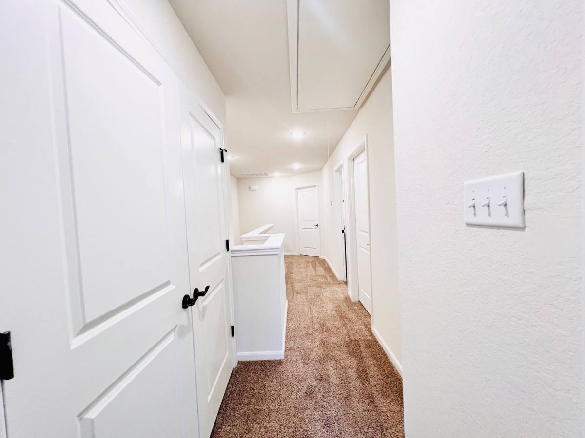 Townhouse for rent at 10322 Lynwood Village, San Antonio, TX 78245