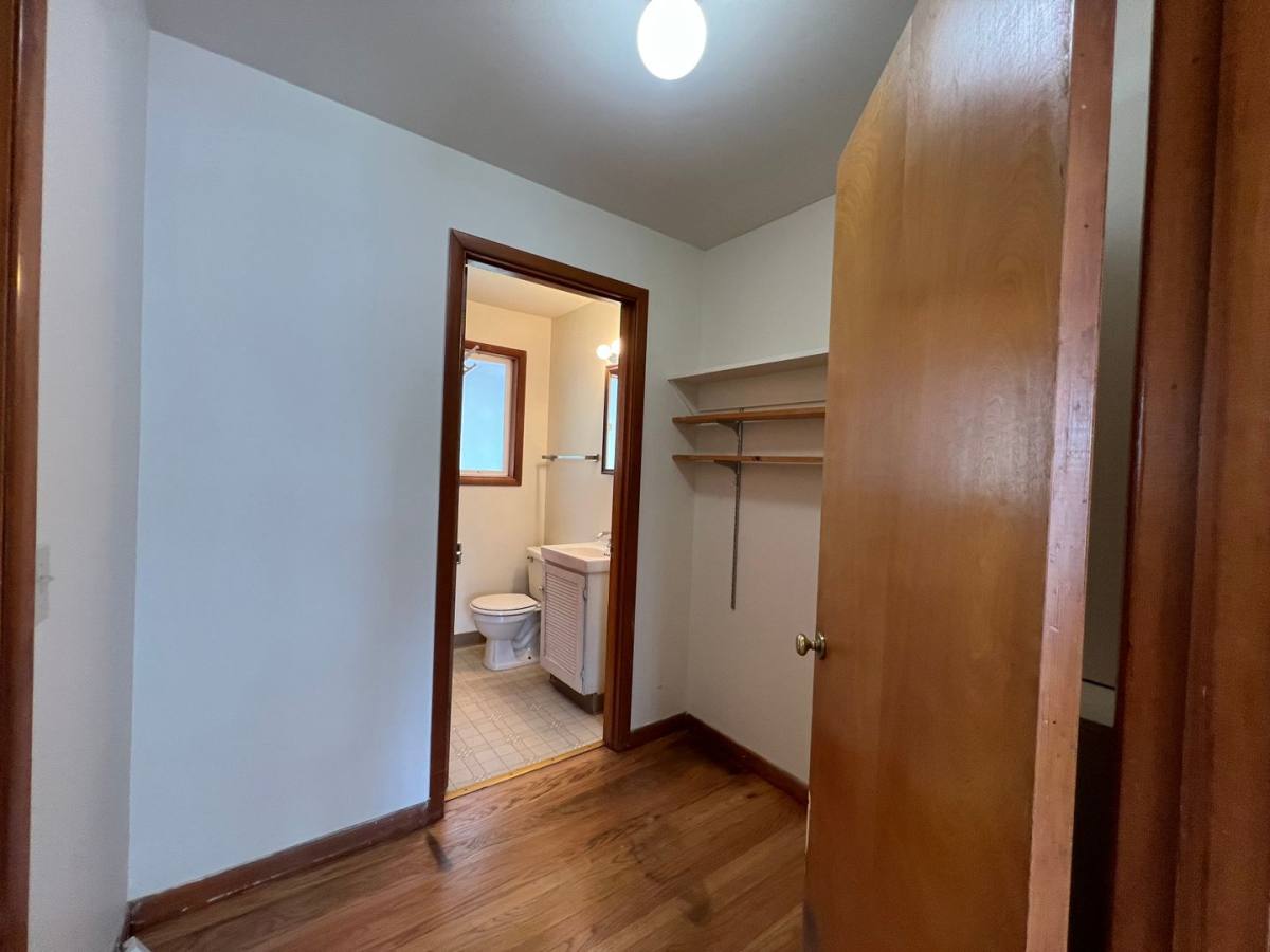 Apartment for rent at 1319 E Reserve St, Vancouver, WA 98661