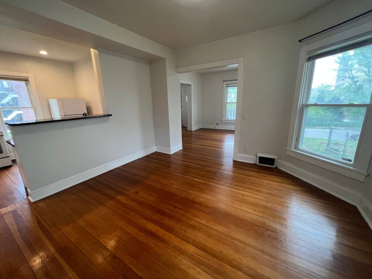 House for rent at 542 S 29th St, Omaha, NE 68105