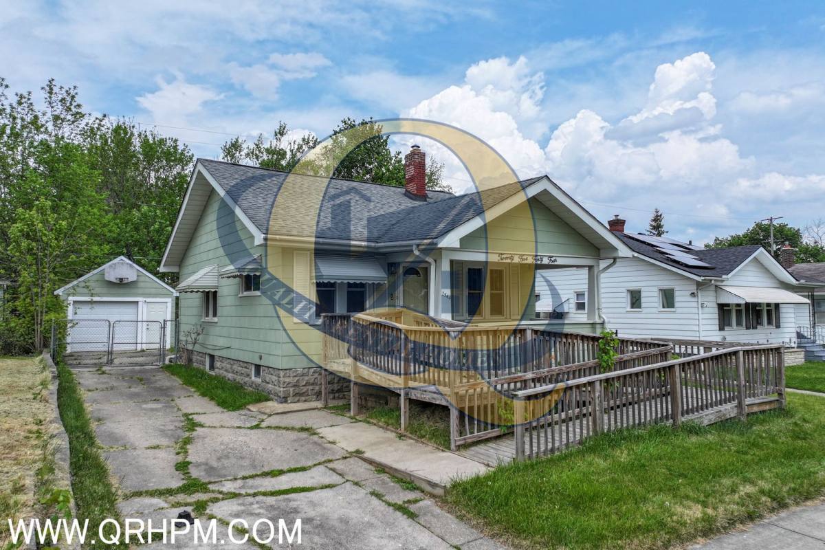 House for rent at 2544 Tyrone St, Flint, MI 48504