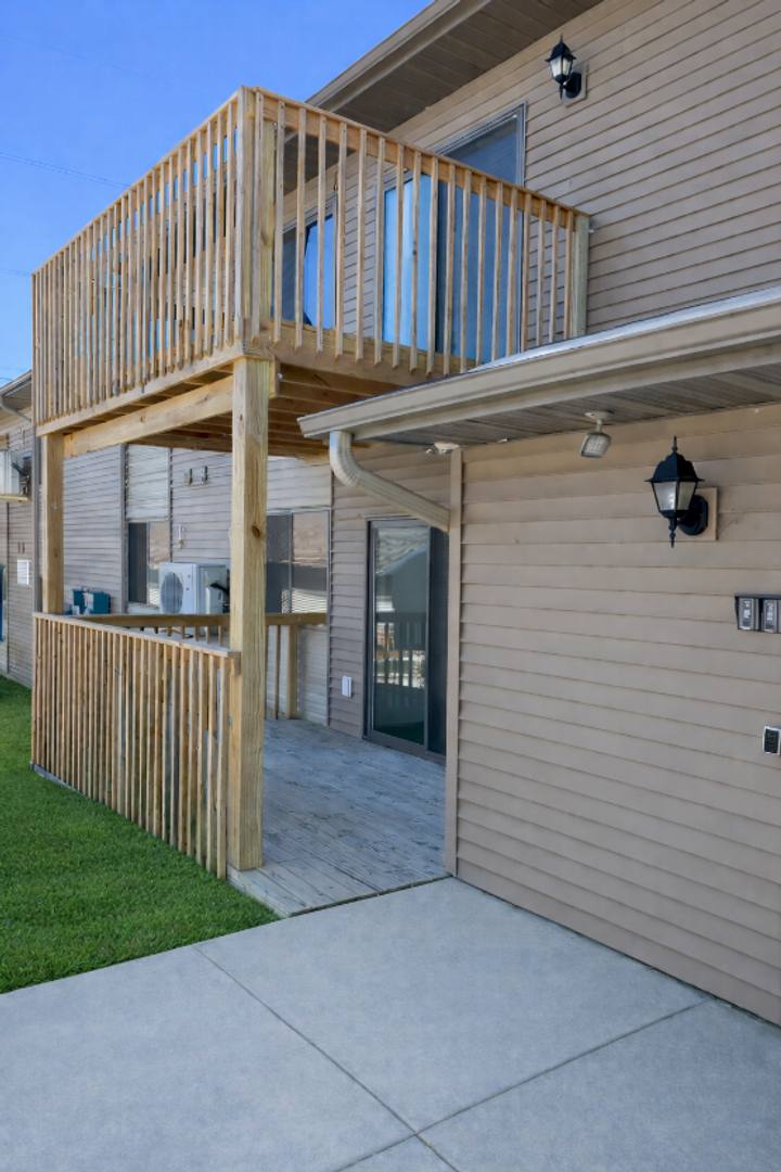 Apartment for rent at 16210 Ridgeiew Dr, Galesville, WI 54630