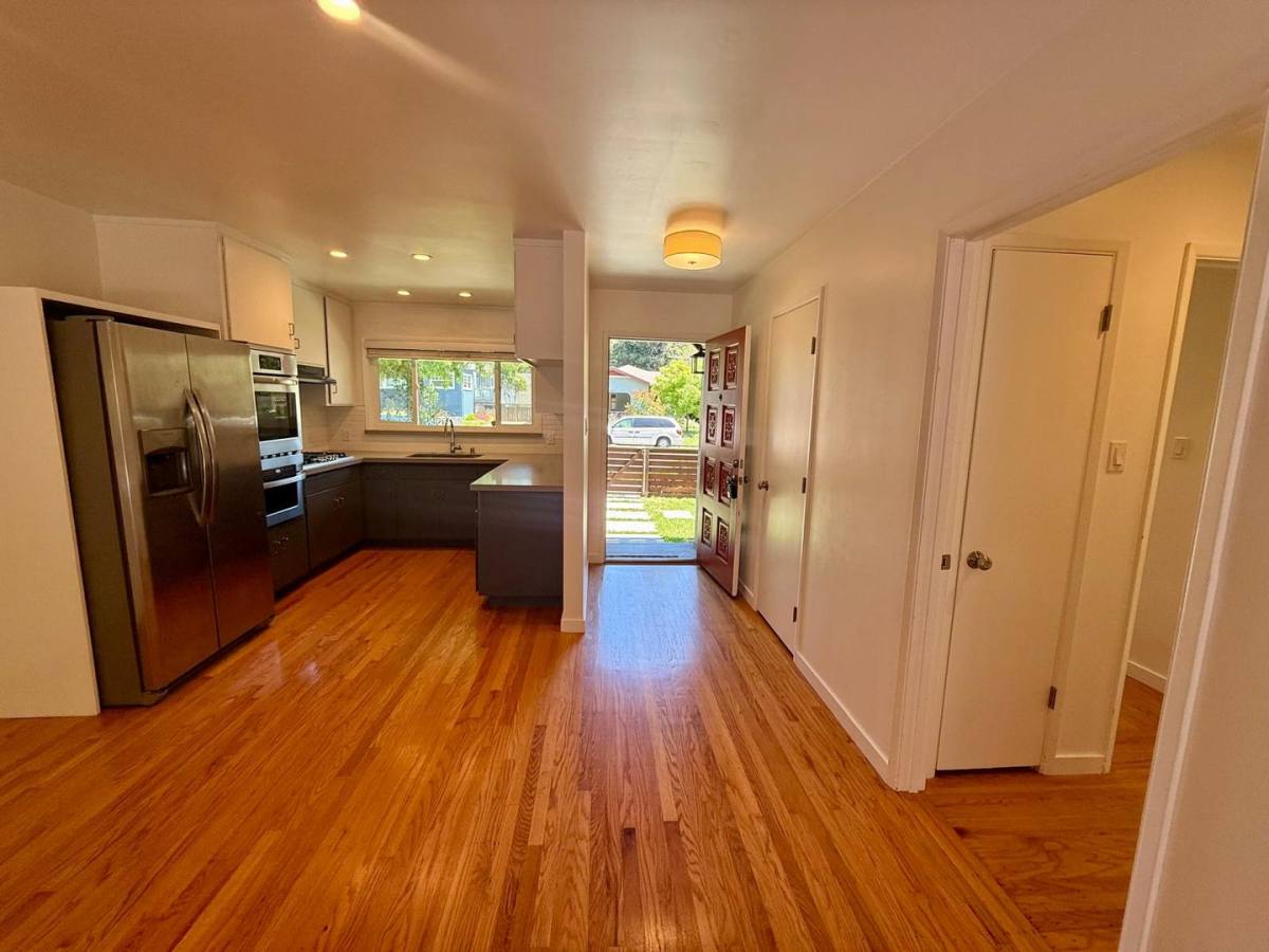 Apartment for rent at 1959 & 1961 Fifth Ave, San Rafael, CA 94901