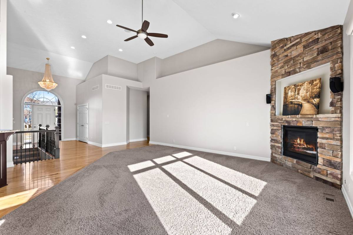 House for rent at 17055 Corby St, Omaha, NE 68116