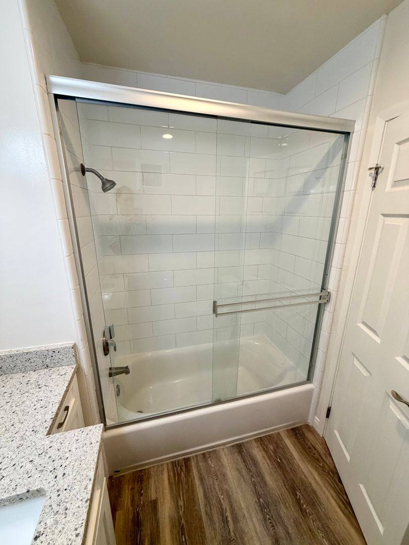 Apartment for rent at 515 Ave G, Redondo Beach, CA 90277