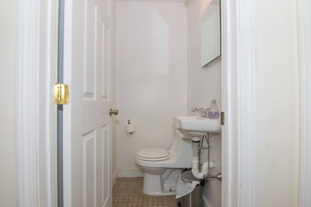 House for rent at 70 Egmont St #1, Brookline, MA 02446