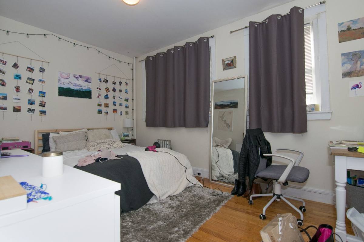 House for rent at 70 Egmont St #1, Brookline, MA 02446