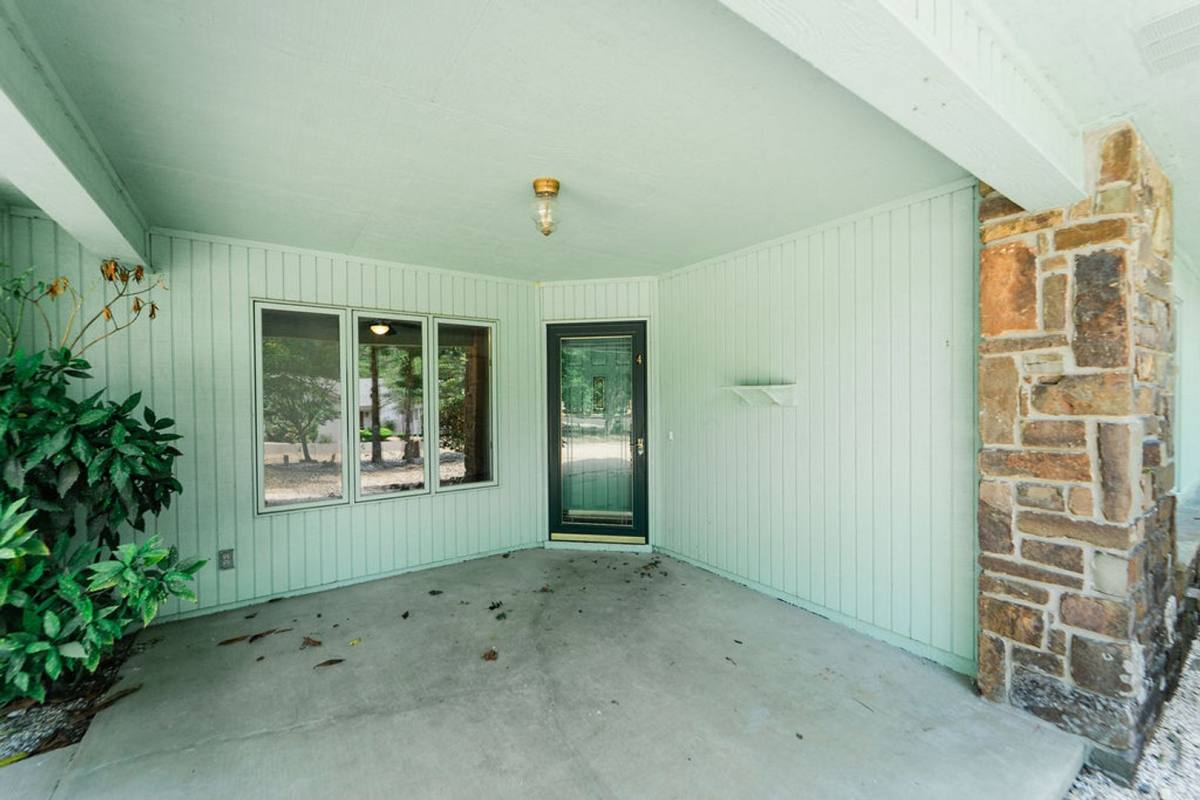 House for rent at 4 Lopez Circle, Hot Springs Village, AR 71909