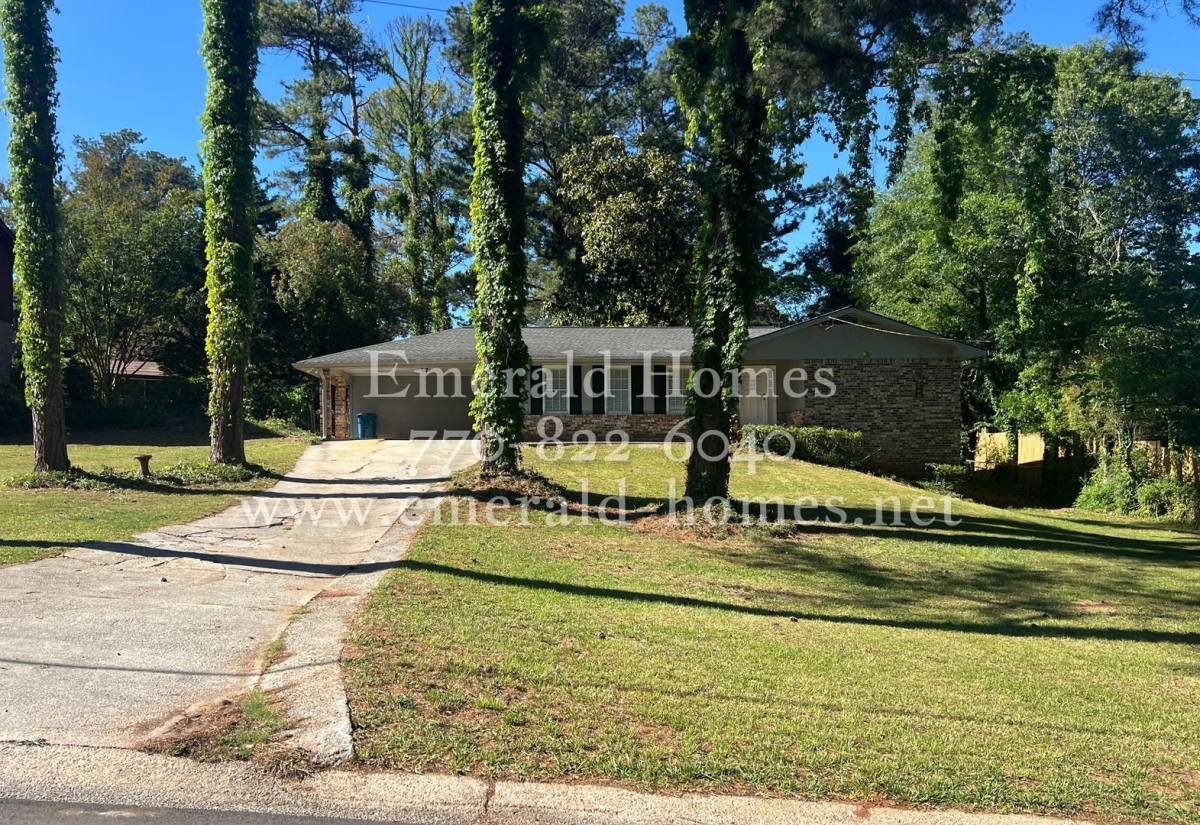 House for rent at 2567 Kings Way, Lawrenceville, GA 30044