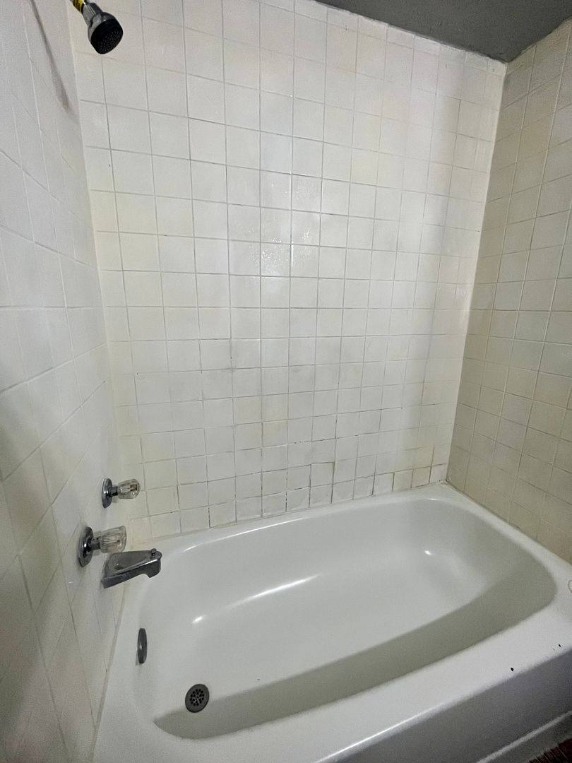 Apartment for rent at 2211 Jones St, Omaha, NE 68102