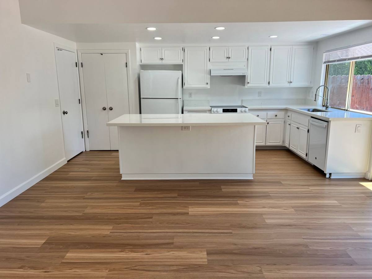 House for rent at 5020 Walnut Park Dr, Santa Barbara, CA 93111