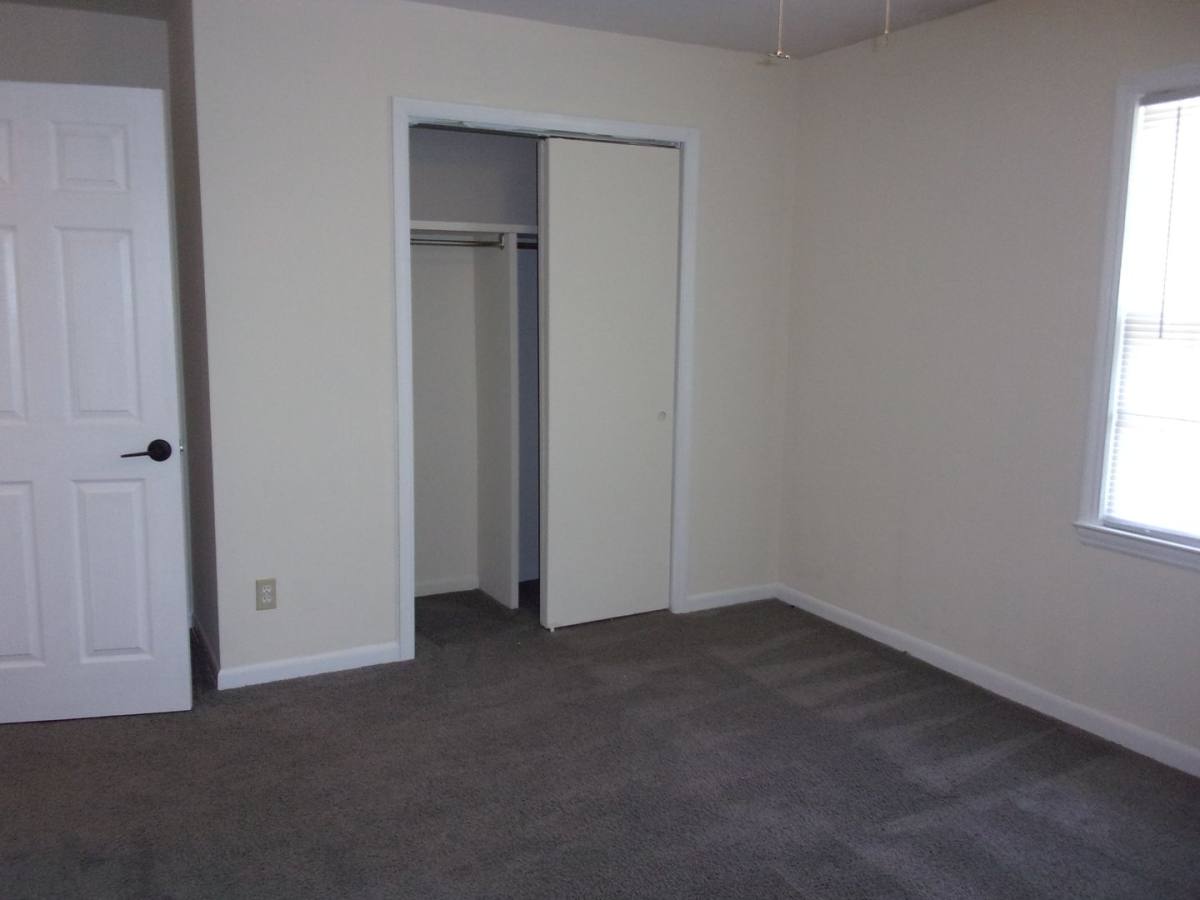 Apartment for rent at 417 Plantation Rd, Lancaster, SC 29720