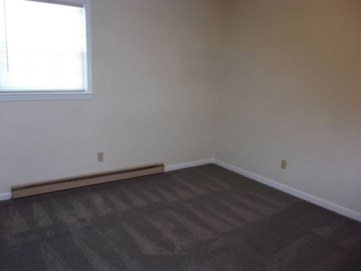 Apartment for rent at 417 Plantation Rd, Lancaster, SC 29720