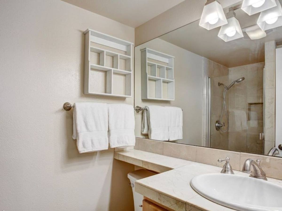 Apartment for rent at 1061 W Beaver Creek Blvd, Avon, CO 81620