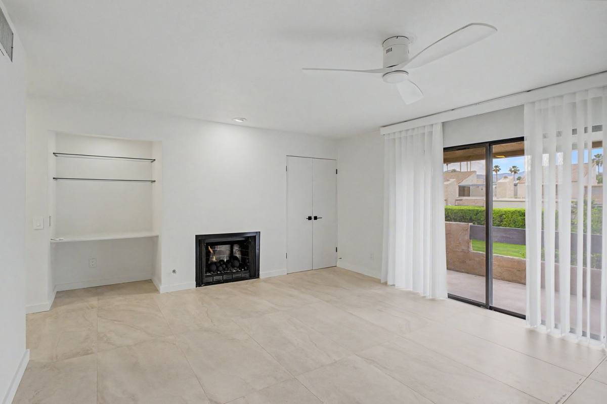 Condo for rent at 157 Calle Bravo, Palm Springs, CA 92264