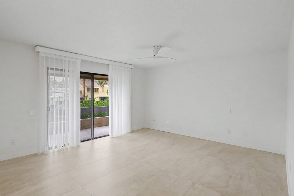 Condo for rent at 157 Calle Bravo, Palm Springs, CA 92264
