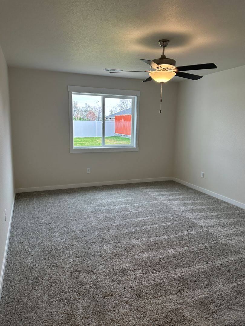 House for rent at 3305 Crabapple Court, Moses Lake, WA 98837