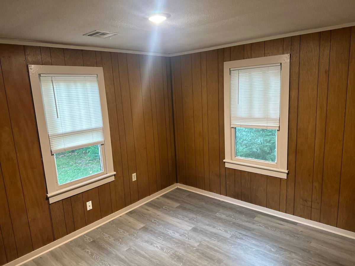 House for rent at 224 E Velma Ave, Springdale, AR 72764