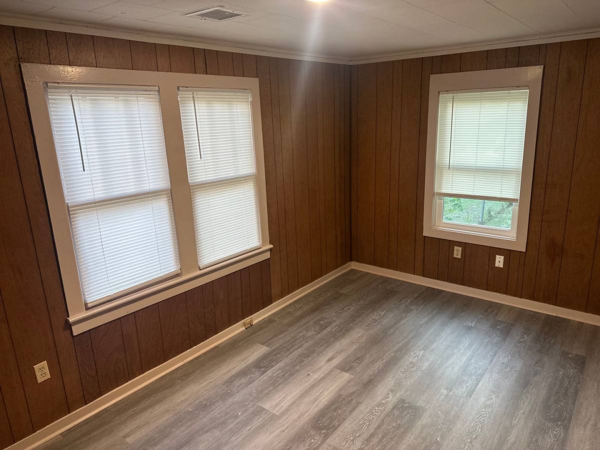 House for rent at 224 E Velma Ave, Springdale, AR 72764