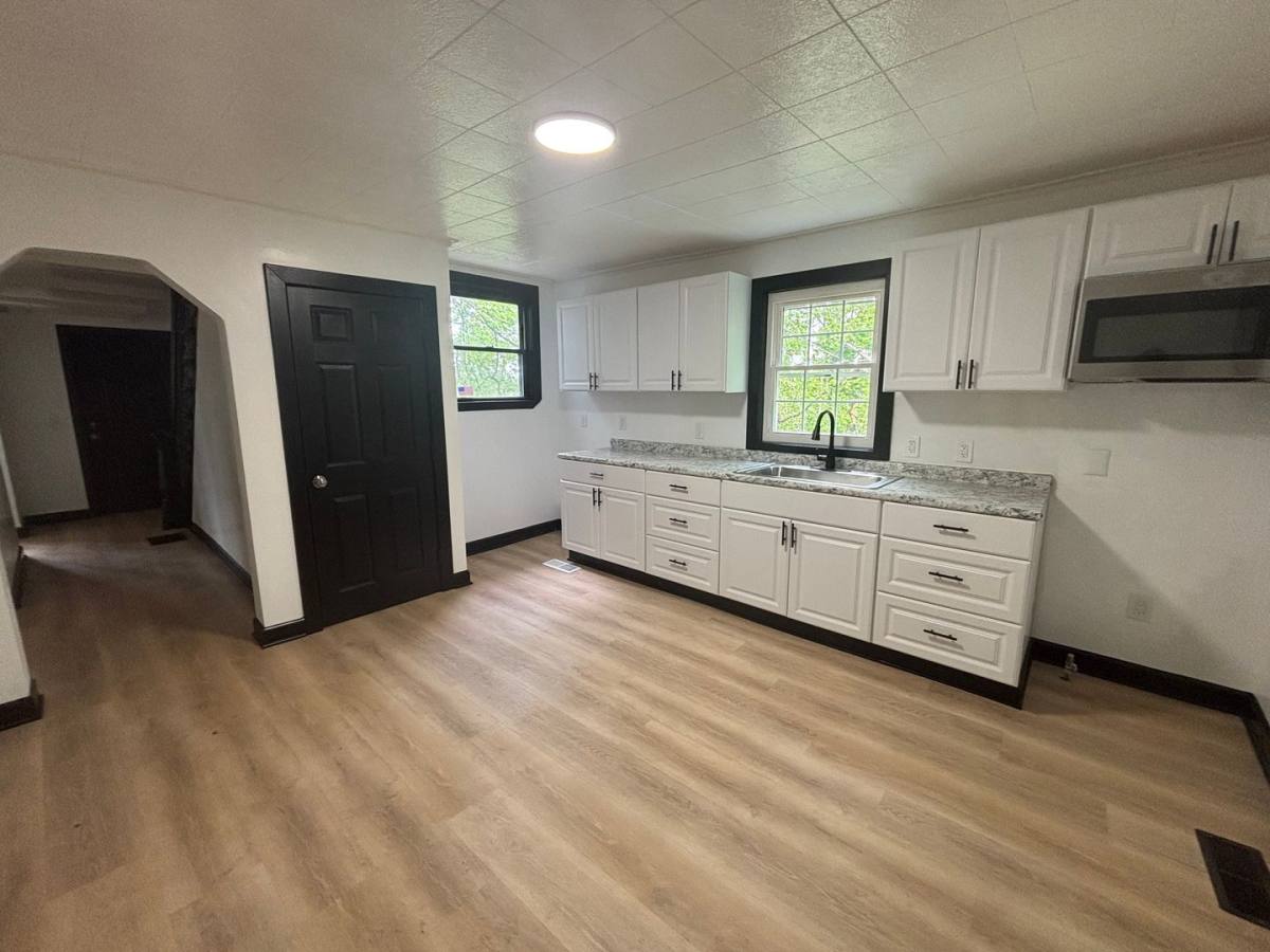 House for rent at 2470 Sunset Ave, Pittsburgh, PA 15212